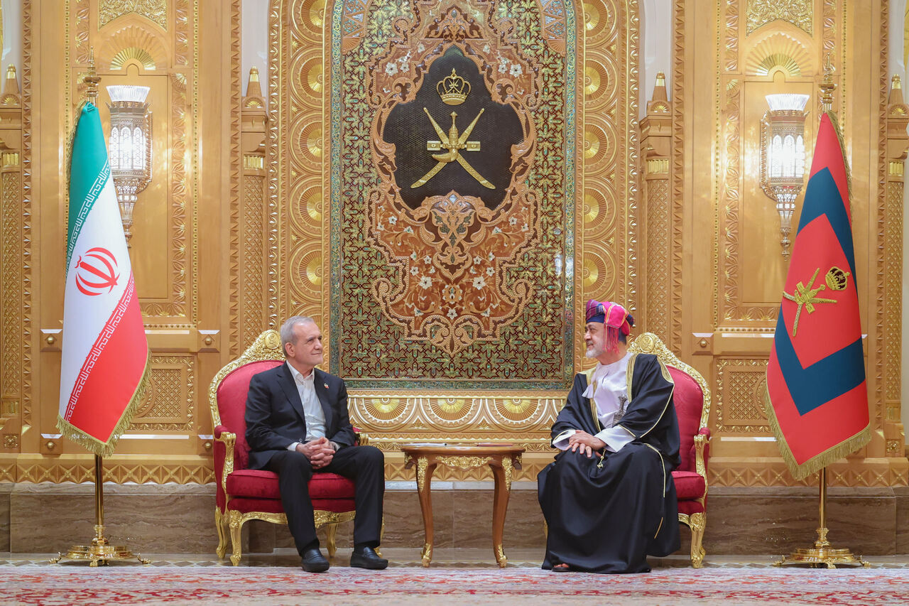  Joint statement: Iran and Oman pledge closer cooperation on key bilateral, regional issues