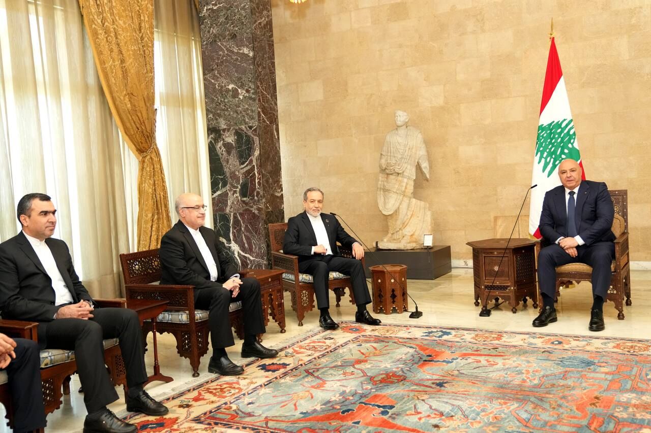 Iranian foreign minister meets with Lebanese president in Beirut