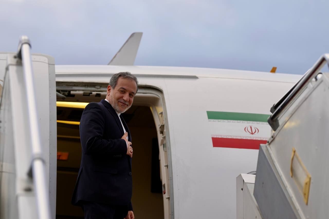Foreign Minister Araqchi departs for India following his visit to Pakistan
