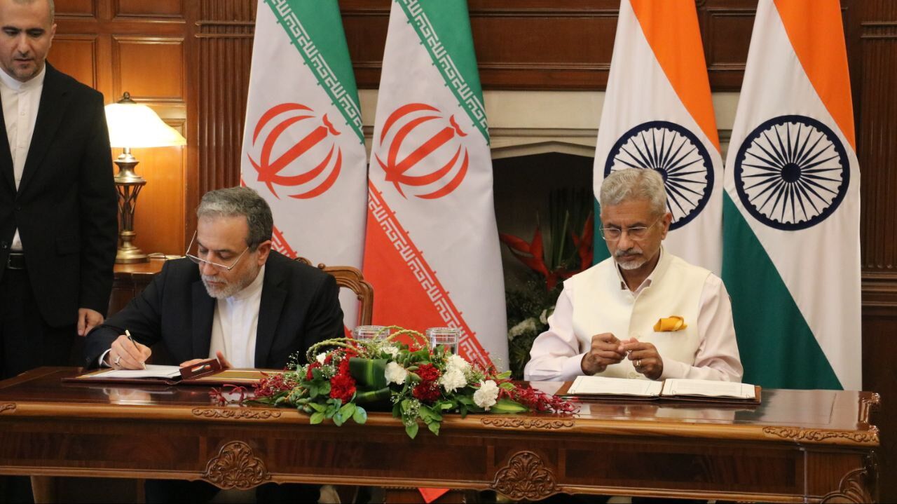 Iran, India sign two memoranda of understanding