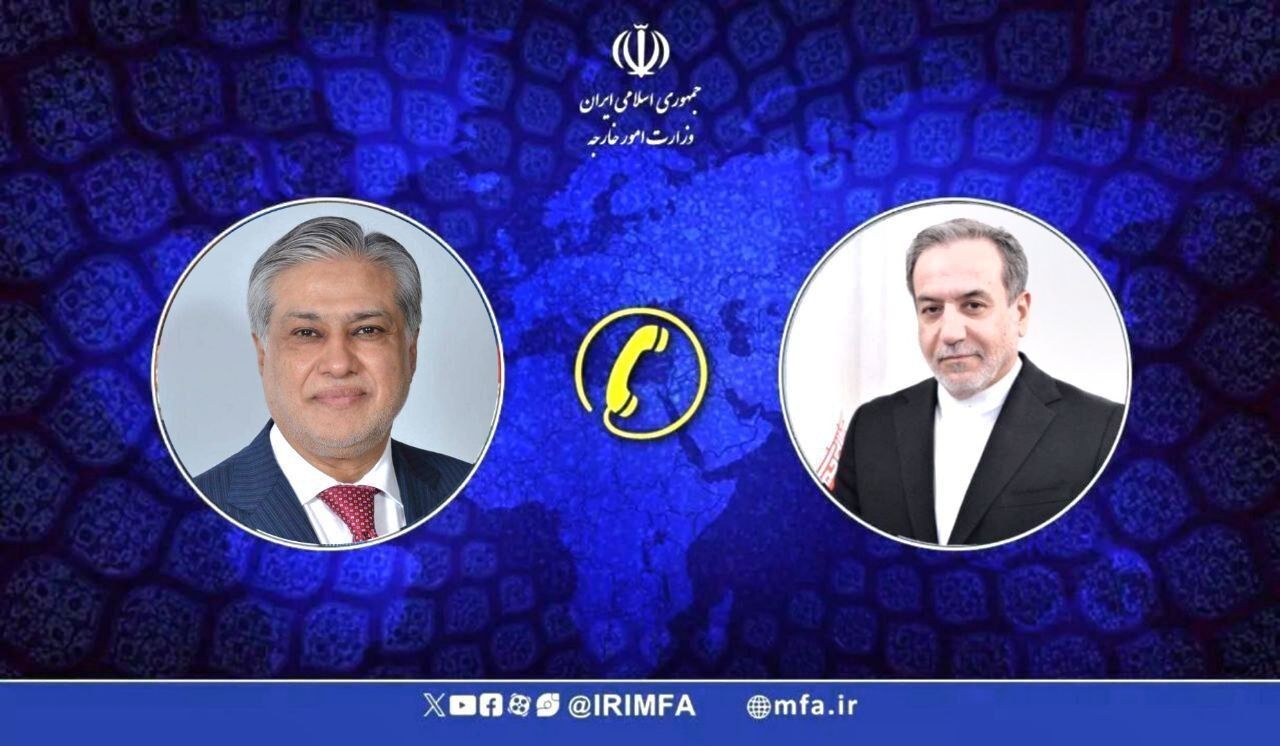 Iranian and Pakistani foreign ministers discuss bilateral ties and regional developments